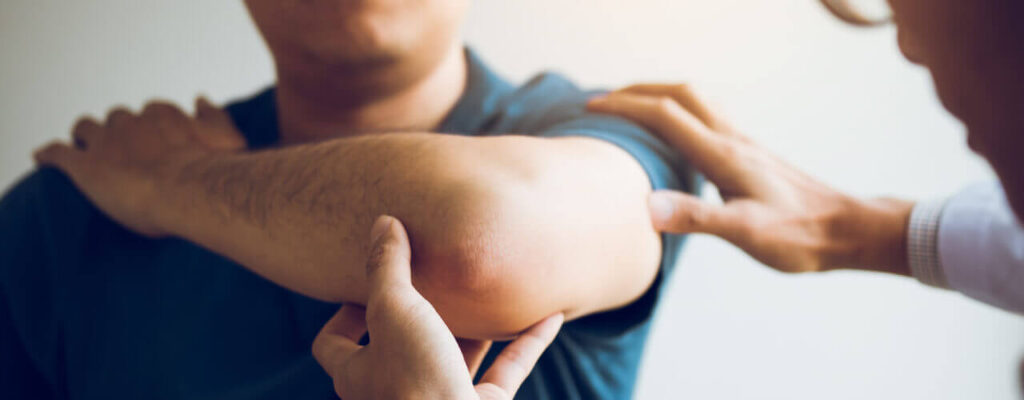 Relieve your shoulder pain with physical therapy!