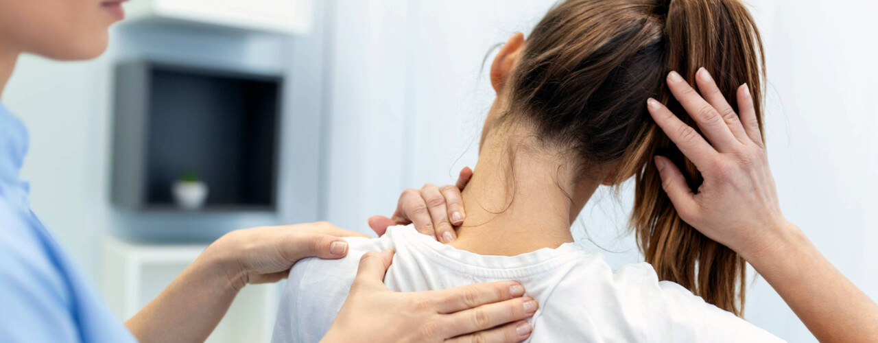 Manual Therapy Unveiled: A Comprehensive Guide to Techniques and Benefits